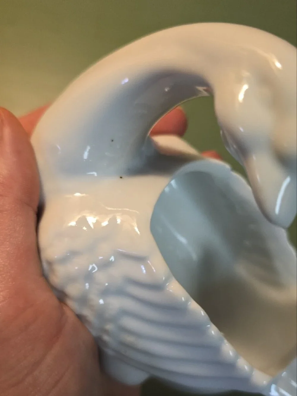 White Ceramic Swan Dish - Elegant Table Accent
